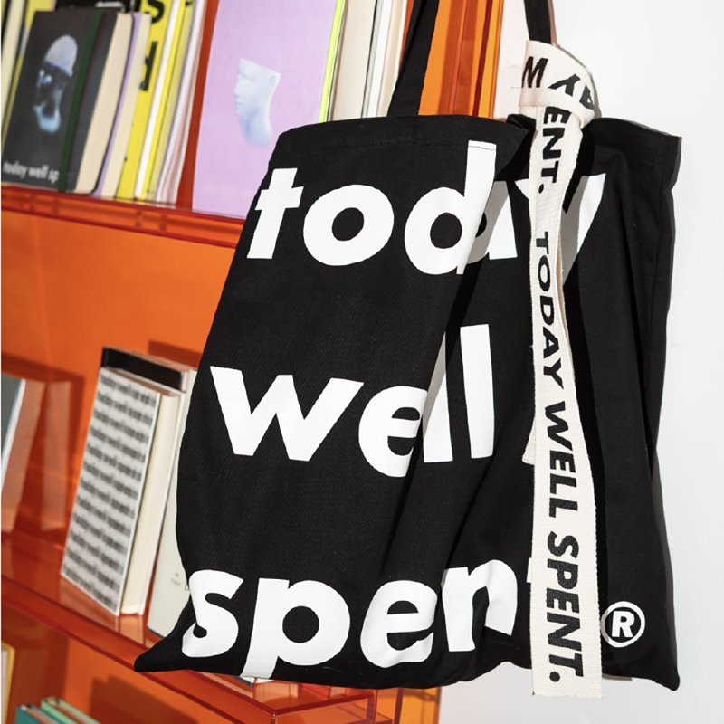 Today Well Spent Logo Canvas Tote Bag - 手提包/手提袋 - 棉．麻 黑色