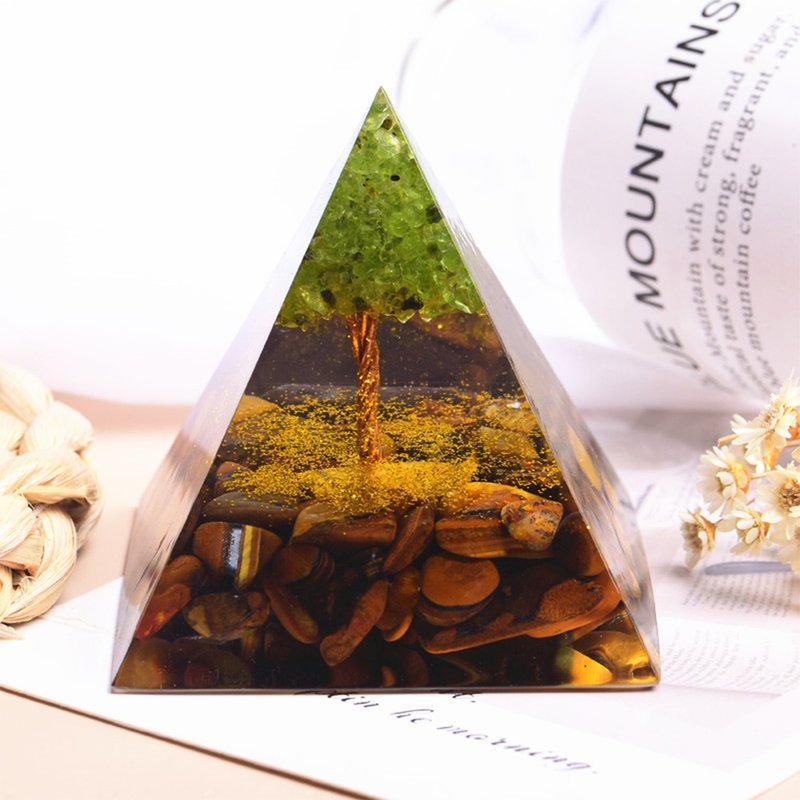 金字塔奥根塔Orgonite生命之树/脉轮/助眠/冥想/能量橄榄石虎眼石 - 摆饰 - 树脂 