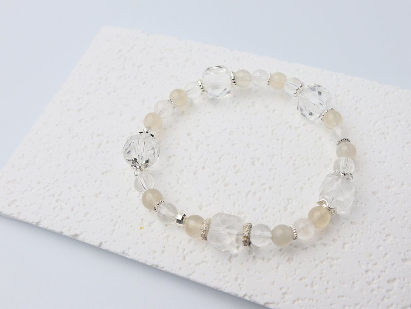 轻白 白水晶 白兔毛 月光石 水晶手链 设计款 净化能量 稳定情绪 - 手链/手环 - 水晶 透明