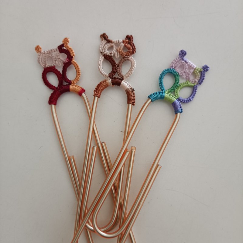 梭编猫头鹰回纹针书签 - 书签 - 棉．麻 多色