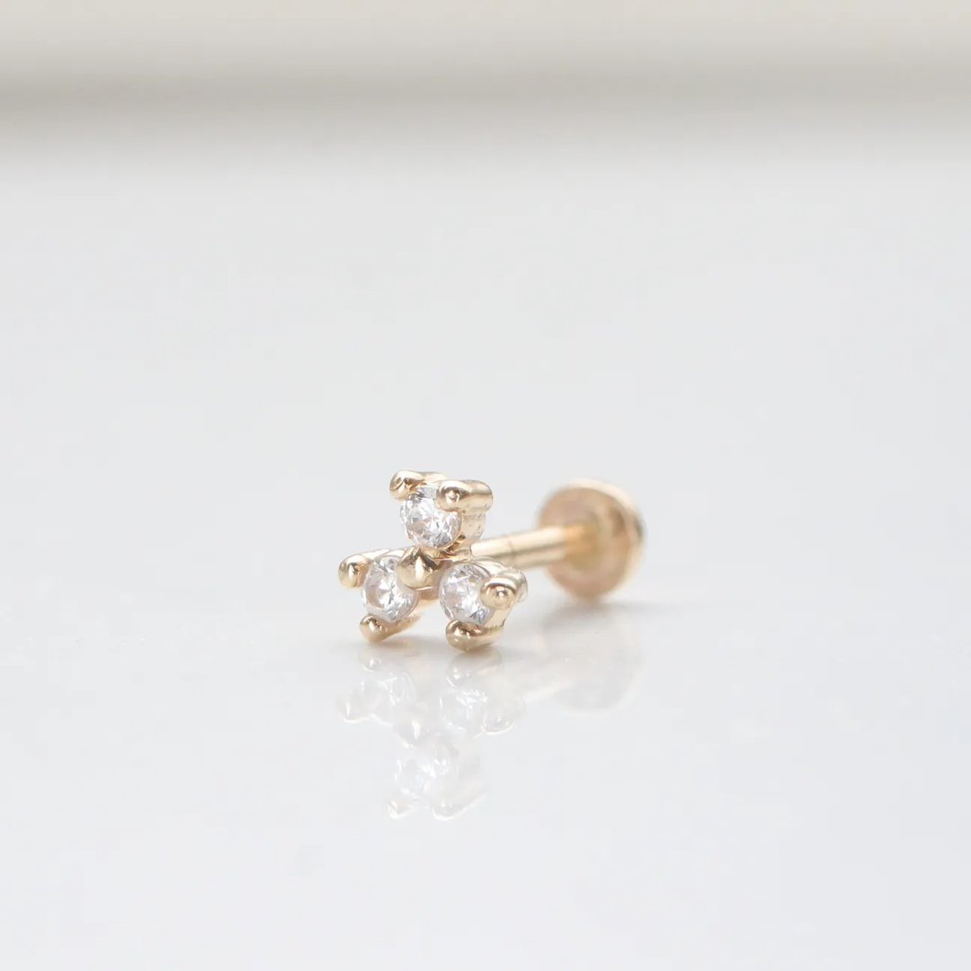 14K 三叶钻锁珠耳环 (前锁 平底 圆饼) _ MNT240 (单个) - 耳环/耳夹 - 贵金属 金色