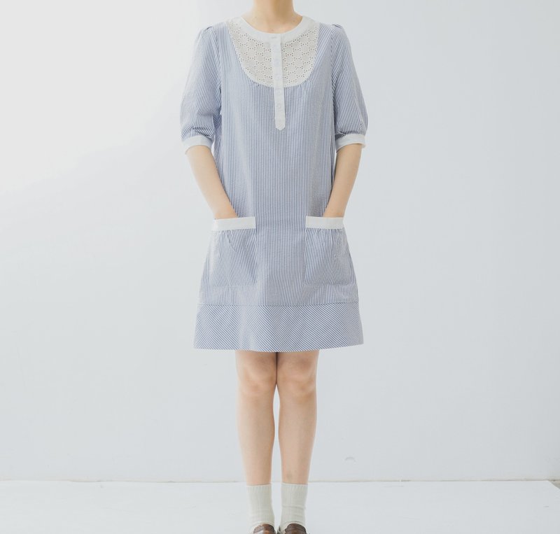 【泡泡棉】法式复古/蓝白条纹/拼接立领衬衫裙 - 裙子 - 棉．麻 蓝色