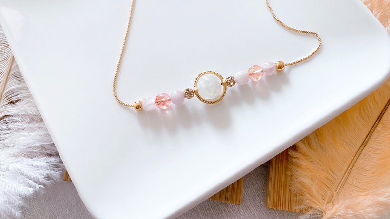 Charlotte 月色正美 紫锂辉 蓝月光石 红胶花水晶 调节式项链 - 项链 - 宝石 