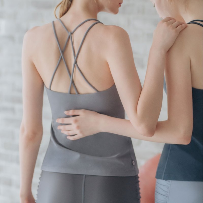 【MACACA】寂静悠然瑜伽背心 - AKE1033 大象灰 - 女装运动衣 - 尼龙 灰色