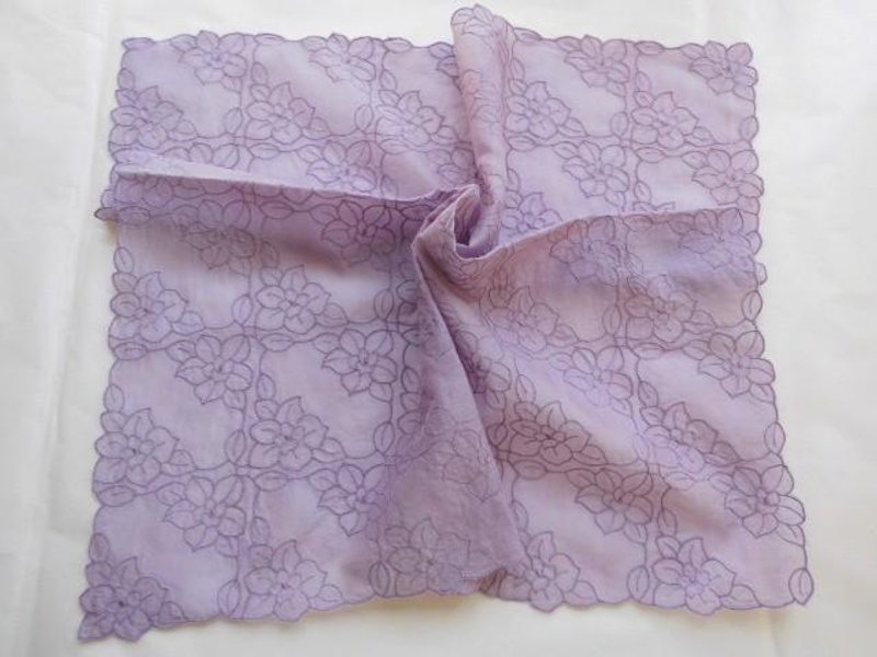 Log wood dyed (bougainvillea) large-format race cut handkerchief - 其他 - 棉．麻 紫色