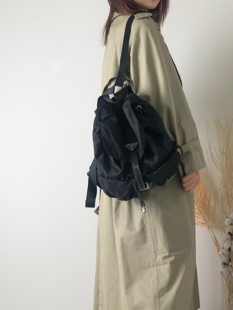 【日本直运，名牌二手包装】PRADA三角Logo尼龙双口袋背包黑复古mwb7bb - 后背包/双肩包 - 尼龙 黑色