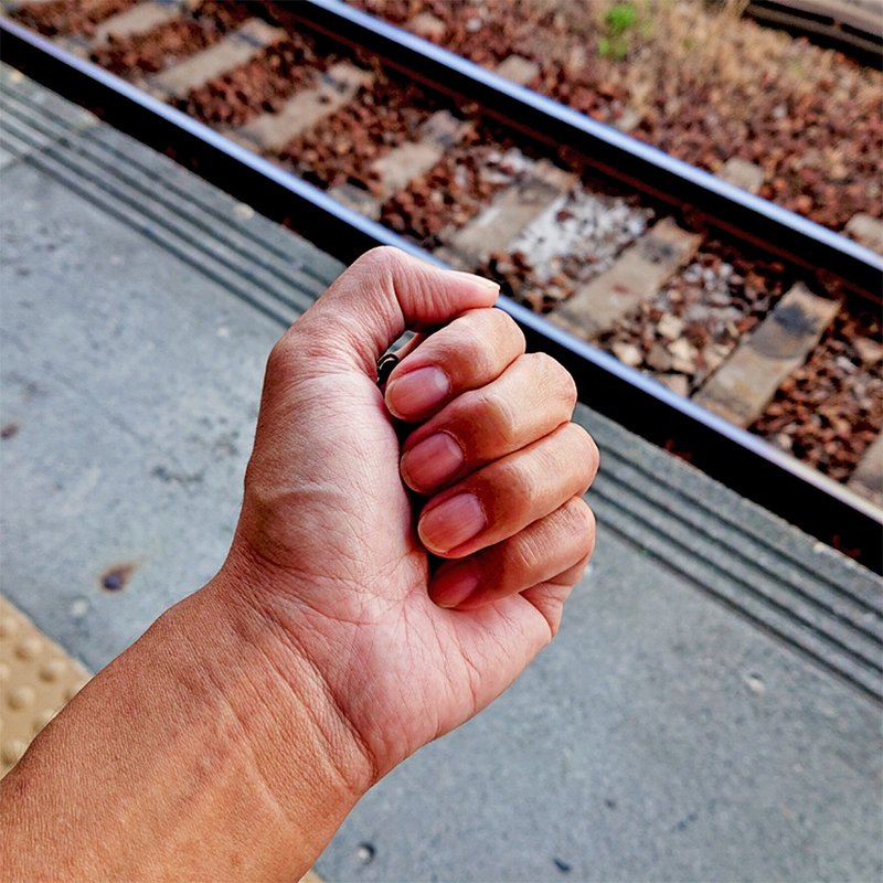 人生站牌发光灯箱钥匙圈 - 钥匙链/钥匙包 - 塑料 