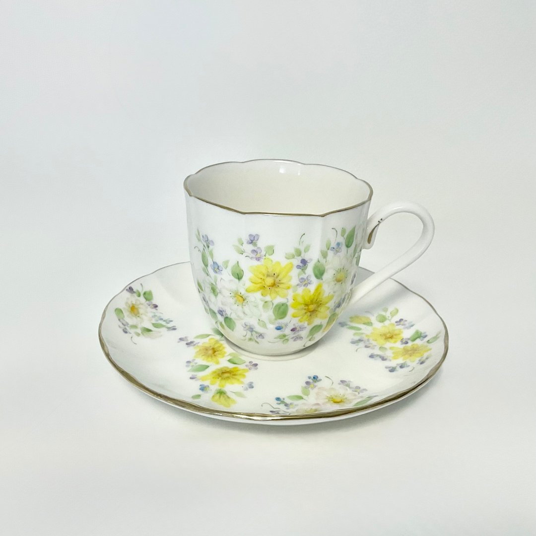手绘的黄色与白色雏菊的杯&盘 - 茶具/茶杯 - 瓷 白色