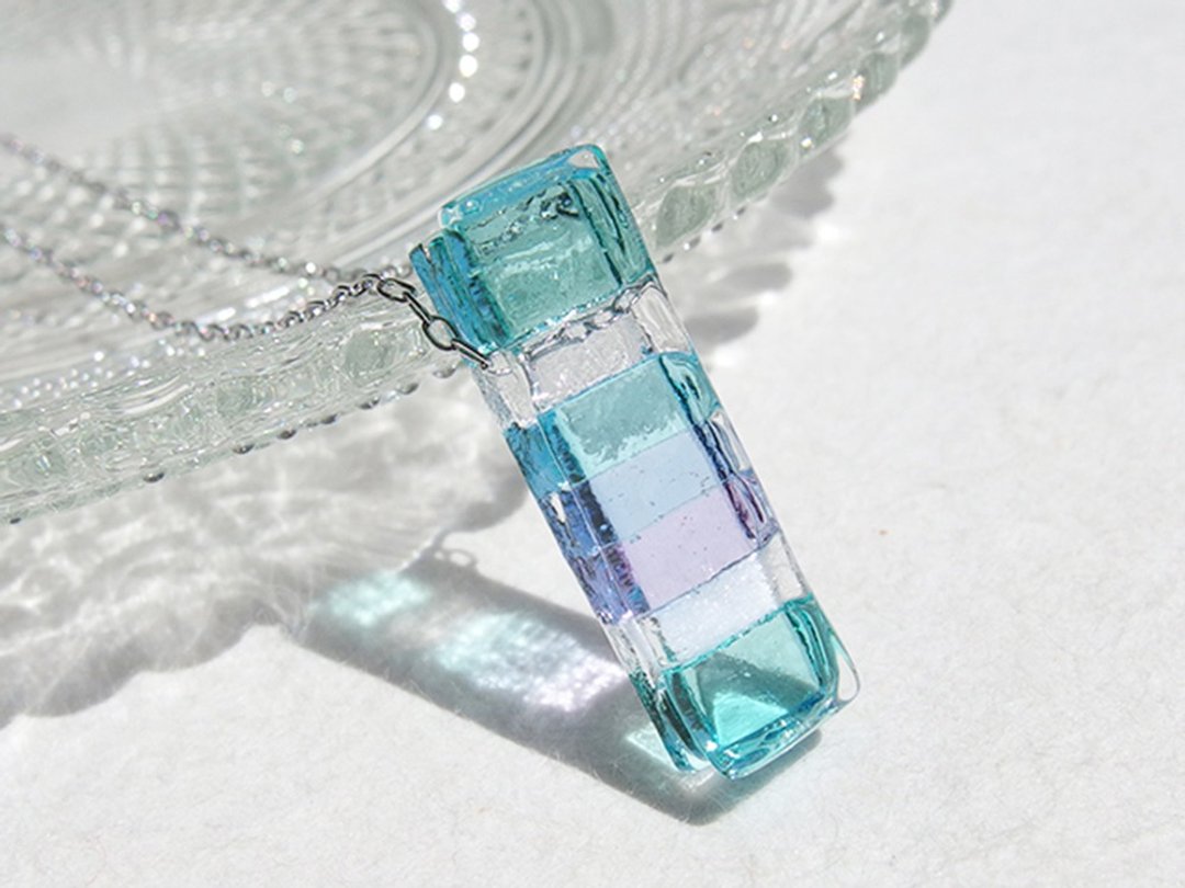 香氛玻璃 (かおる【夏】) 香氛坠饰【可选佩蒂特】【接单订制】 - 项链 - 玻璃 蓝色