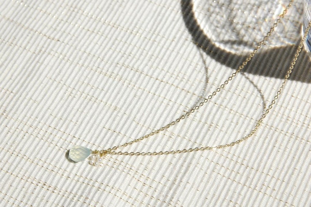 Drops and Flower Pearl Necklace Chalcedony - 项链 - 宝石 