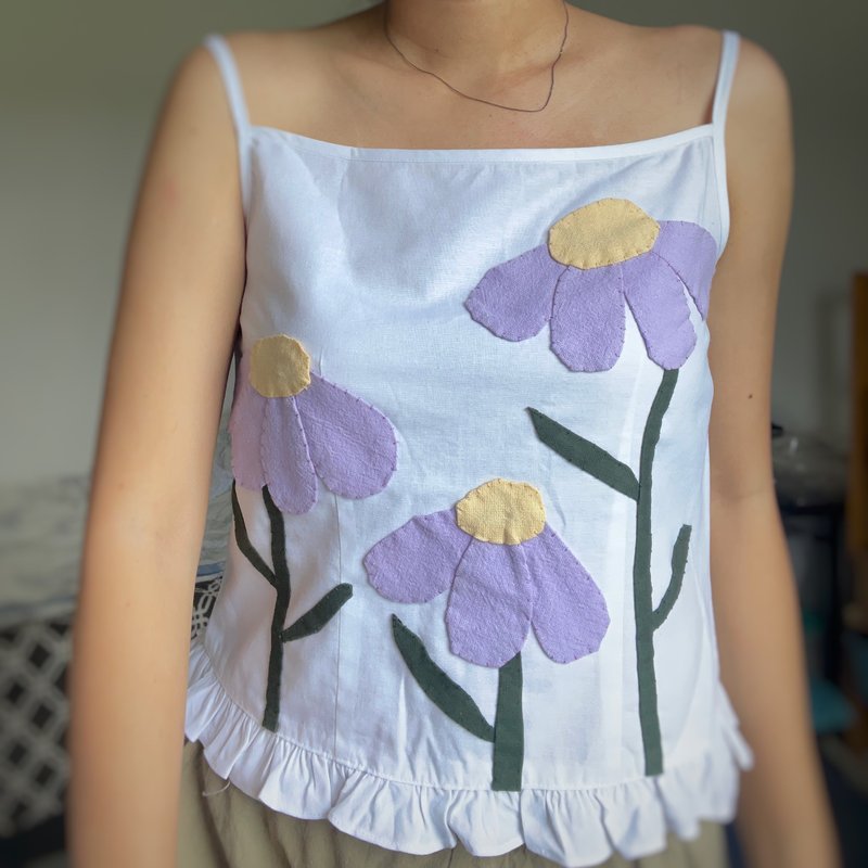 棉质细肩带上衣，拼接紫色碎花布料 - 女装上衣 - 棉．麻 紫色