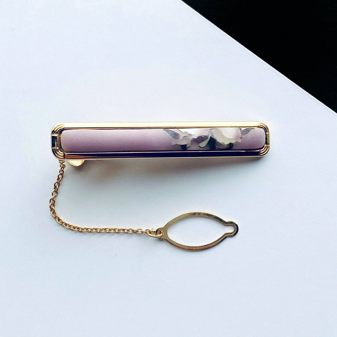 Frosted Cattleya [Awafuji Light Purple] Cloisonne Tie Clip Pure Silver Frosted Wired Cloisonne 18kgf - 领带/领带夹 - 其他材质 紫色