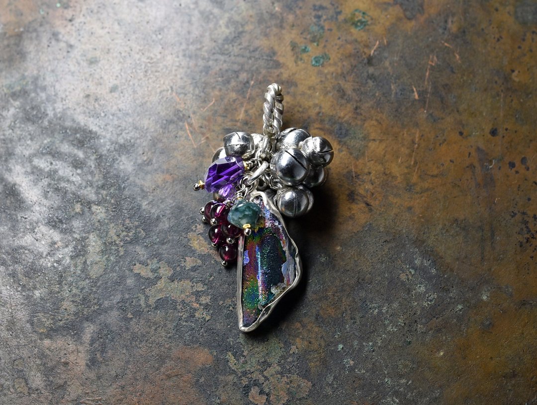 Silver frame Silvered Roman glass, rugged bell and garnet, moss agate, amethyst pendant top - 项链 - 玻璃 蓝色