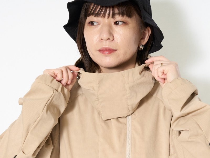Stretch FR Jacket  难燃连帽外套 米色 - 女装休闲/机能外套 - 聚酯纤维 卡其色