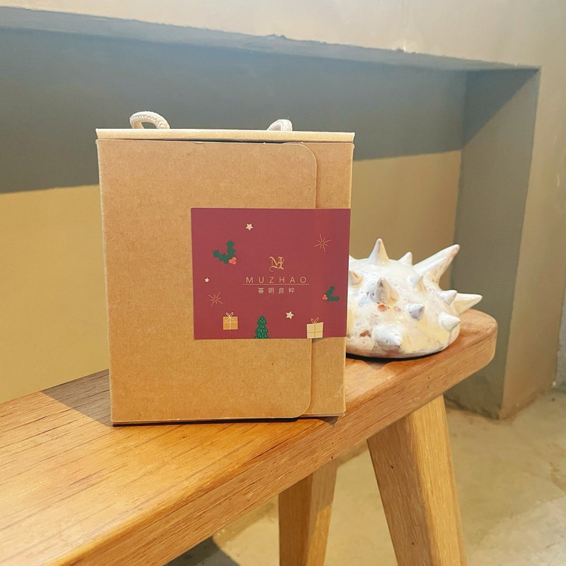 【交换礼物首选】小暮酿手作酱油礼盒| 圣诞限定版 职人原豆酿造 - 酱料/调味料 - 玻璃 红色