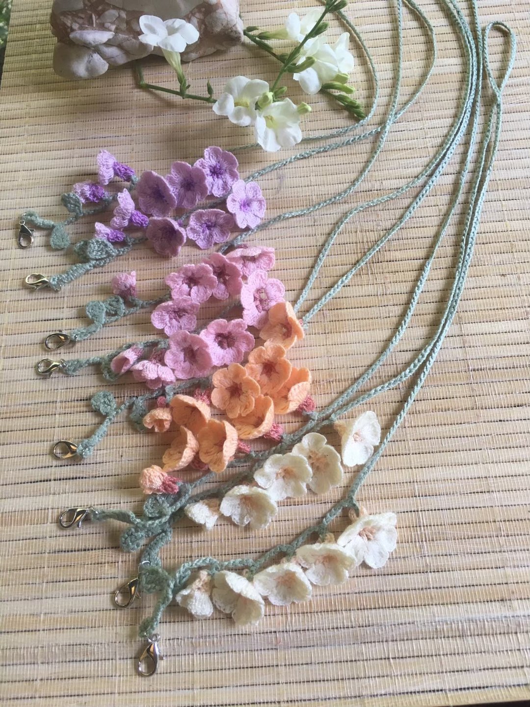 禮物 口罩鍊 mask strap chain|glasses holder BayaYaya crochet - 口罩 - 贵金属 多色