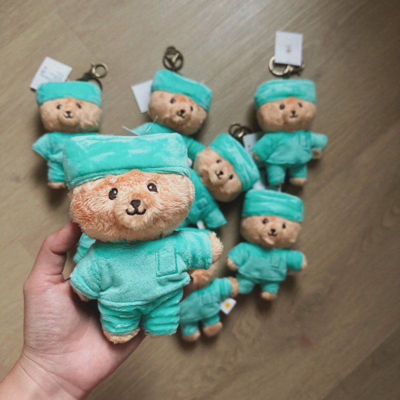 手术袍 现货 林檎小熊穿制服玩偶钥匙圈 医生 医护人员 - 钥匙链/钥匙包 - 聚酯纤维 