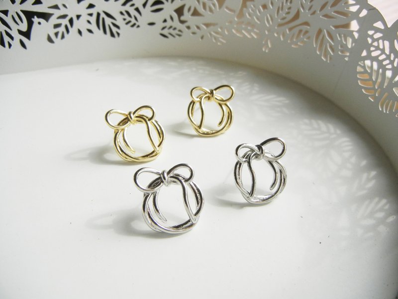 *coucoubird* 圣诞圈耳环 - 耳环/耳夹 - 24k 金 金色