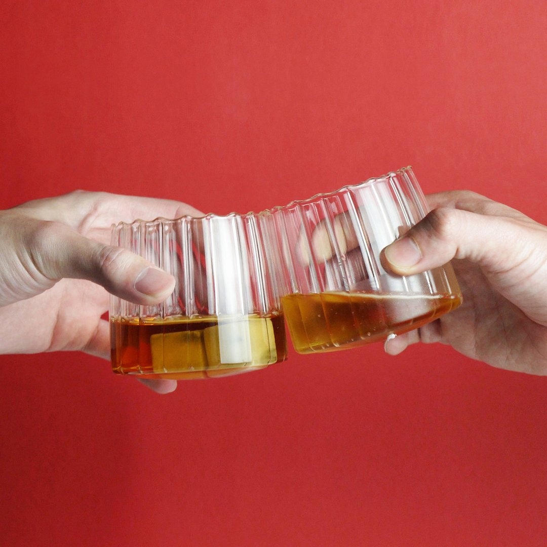 【新婚礼物】幸福满杯 品酒礼盒/ 双双对对万年富贵 - 玻璃杯 - 玻璃 红色