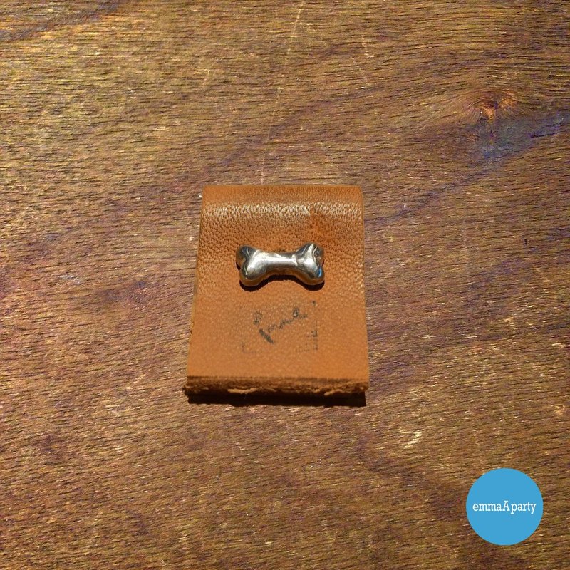 纯银耳环;; 小骨头(单只贩售) - 耳环/耳夹 - 纯银 