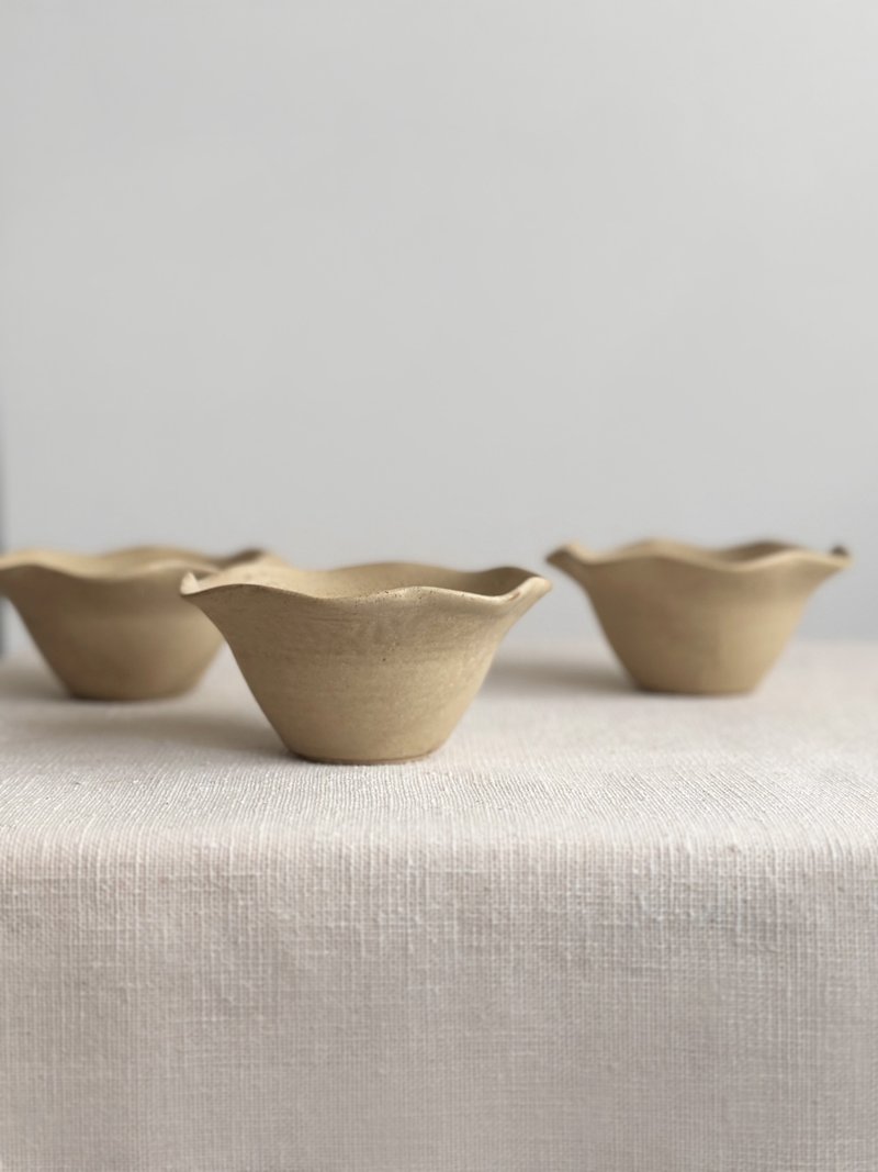 波浪小钵 - 碗 - 陶 