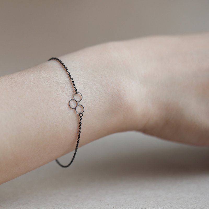 moorigin 圆叶尤加利手链 | 医疗钢・抗过敏・可洗澡・不掉色 - 手链/手环 - 不锈钢 银色