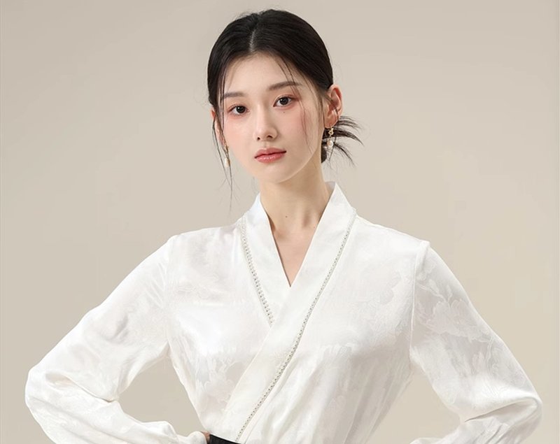 新中式中国风 汉元素人丝暗纹提花优雅 上衣/半裙 - 女装上衣 - 其他材质 白色