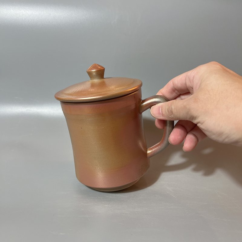 柴烧500cc有盖马克杯 / 啤酒杯 / 小平凡手作 - 茶具/茶杯 - 陶 