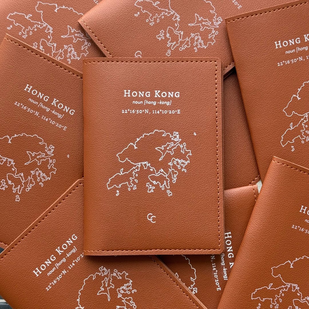 Hong Kong 啡色手绘地图皮革护照套 - 护照夹/护照套 - 人造皮革 咖啡色