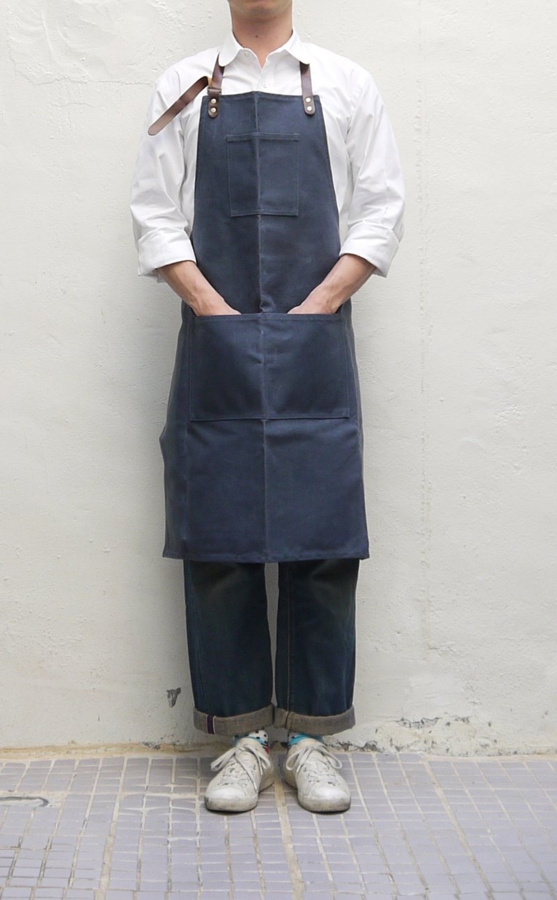 Hobert waxed canvas apron 油蜡布皮肩带围裙 — 靛蓝 - 围裙 - 真皮 