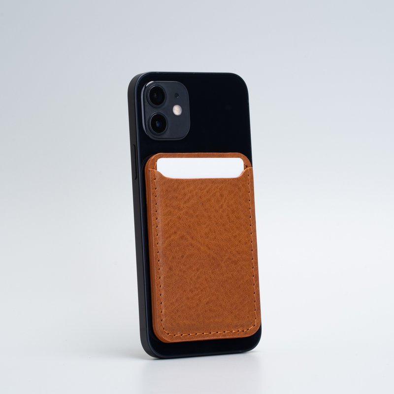 适用于 iPhone 16/15/14/13/12 系列的可定制皮革 MagSafe 钱包 - 手机配件 - 其他材质 咖啡色
