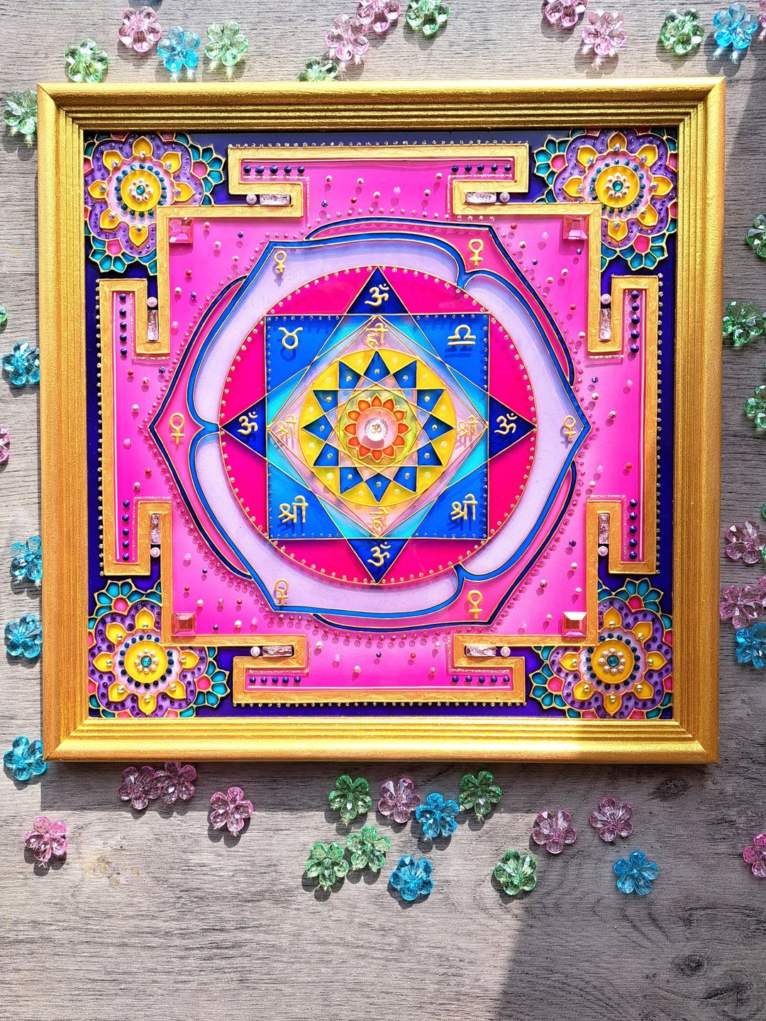 手绘维纳斯yantra Shukra yantra刨床冥想彩色玻璃曼陀罗 - 墙贴/壁贴 - 玻璃 粉红色