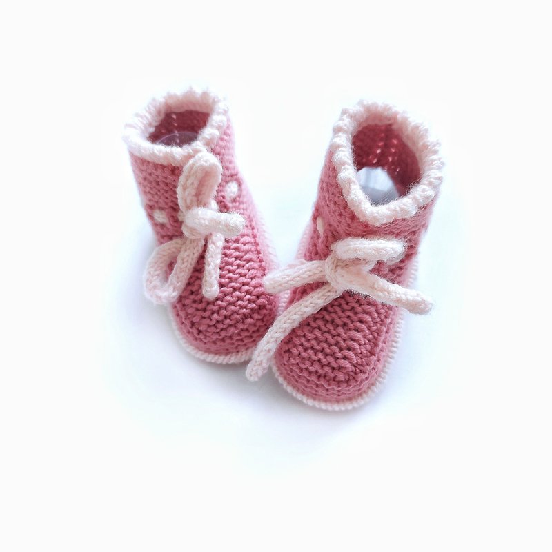 Baby booties. Knitted baby shoes. 婴儿短靴 - 童装鞋 - 其他材质 粉红色