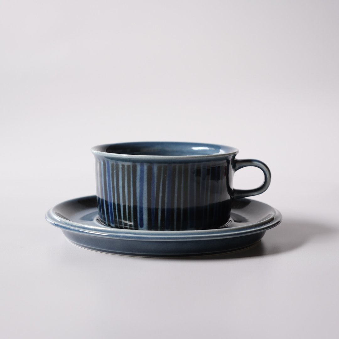 Pinkoi 代购 - ARABIA Blue Kosmos 茶杯&茶碟 - 咖啡杯/马克杯 - 陶 