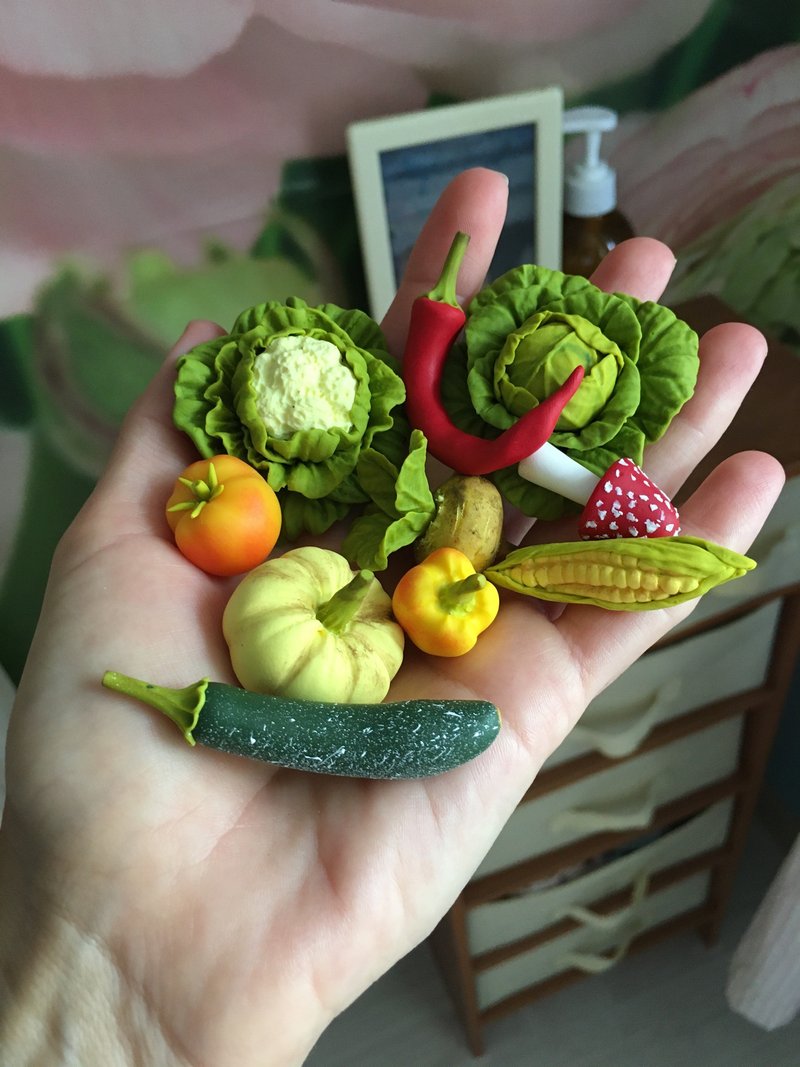 Miniatures figures vegetables from polimer clay 50 pc - 玩具/玩偶 - 其他材质 多色