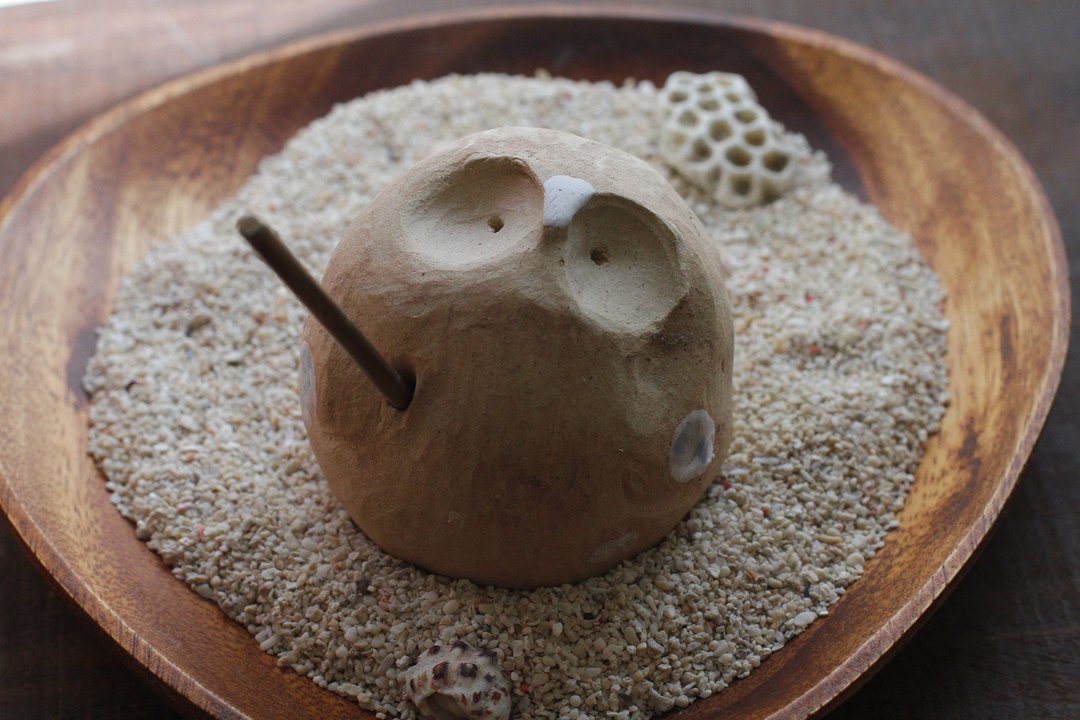 纯手捏正义哥猫头鹰陶偶 - 摆饰 - 陶 卡其色