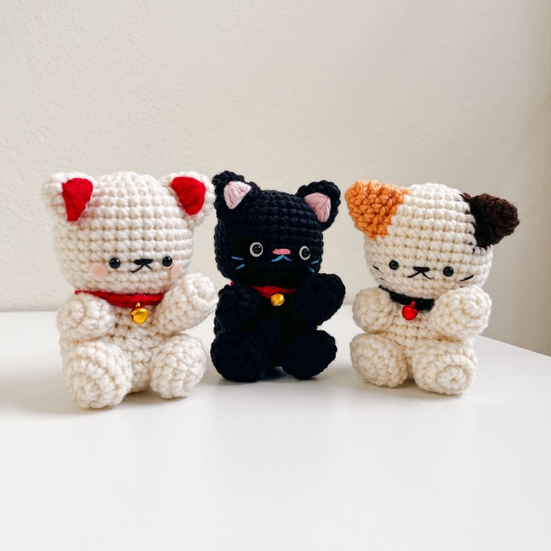 手工招财猫 Amigurumi – 日本招财猫钩针娃娃 - 玩偶/公仔 - 棉．麻 