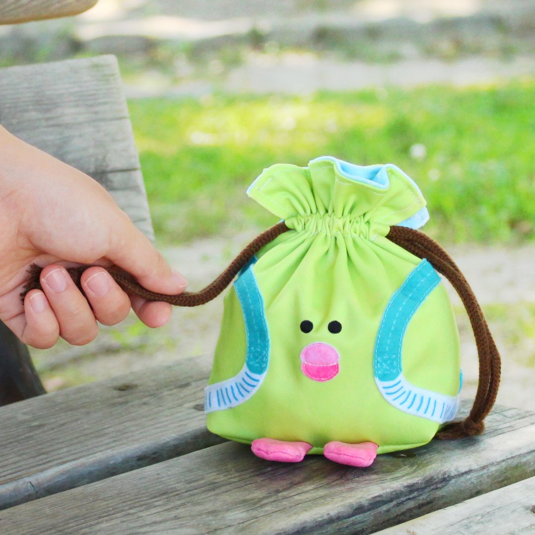 Let your cute little girl travel Pouch - 化妆包/杂物包 - 聚酯纤维 绿色