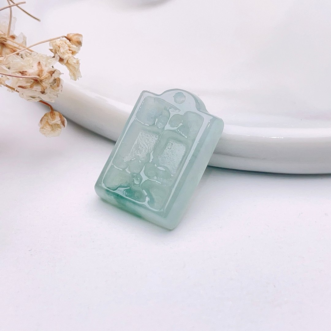 【愿·平安】冰种飘绿花翡翠平安牌 | 天然缅甸玉翡翠A货 | 送礼 - 吊饰 - 玉石 绿色