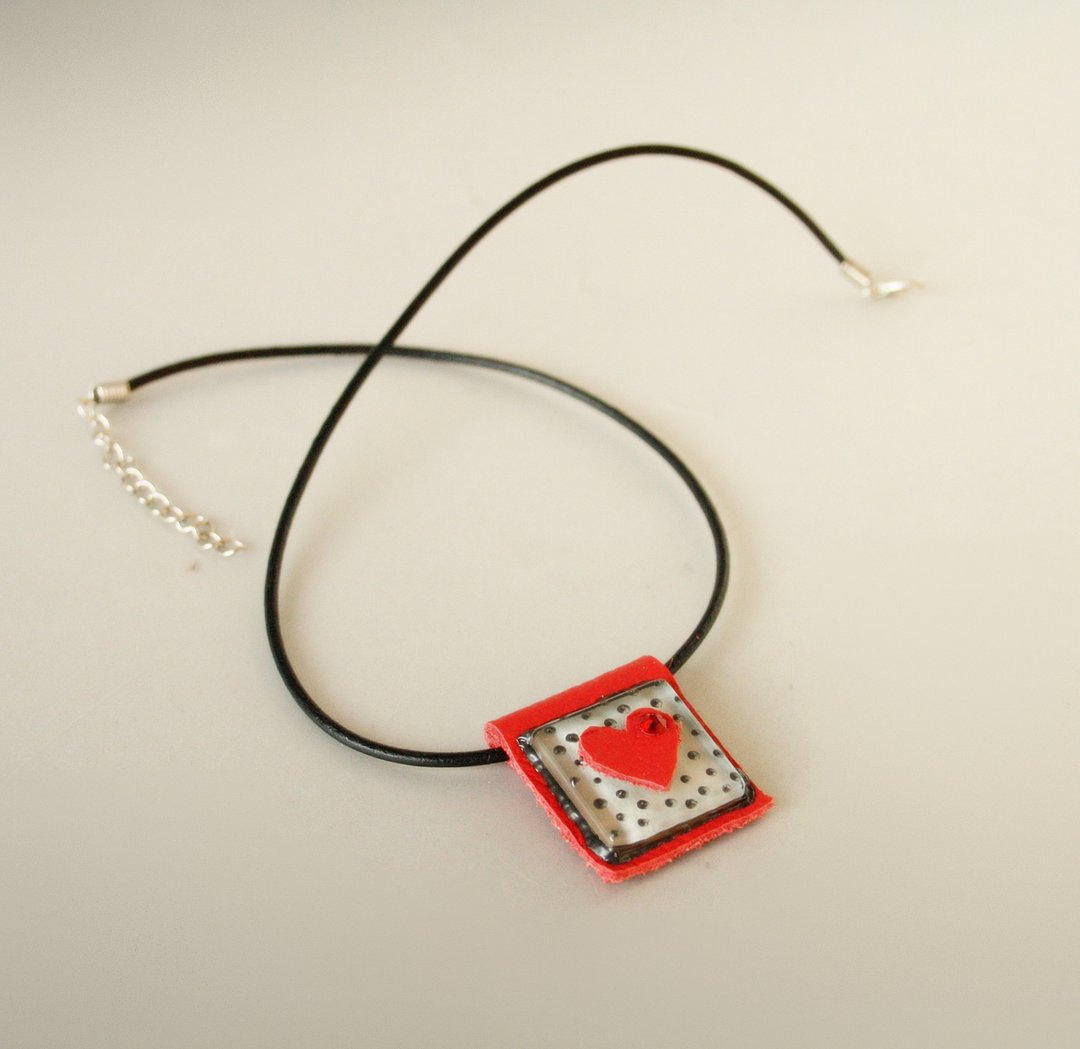 Painted Glass Pendant Red Heart Necklace Real Leather, Swarovski Crystal - 项链 - 玻璃 红色