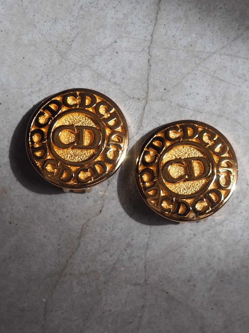 Christian Dior 迪奥 CD Logo 圆形耳环 古董饰品 - 耳环/耳夹 - 其他金属 金色