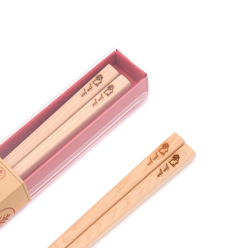 台湾桧木箸礼盒- JIE JIE |用通过SGS检验的无上漆餐具筷享用美食 - 筷子/筷架 - 木头 金色