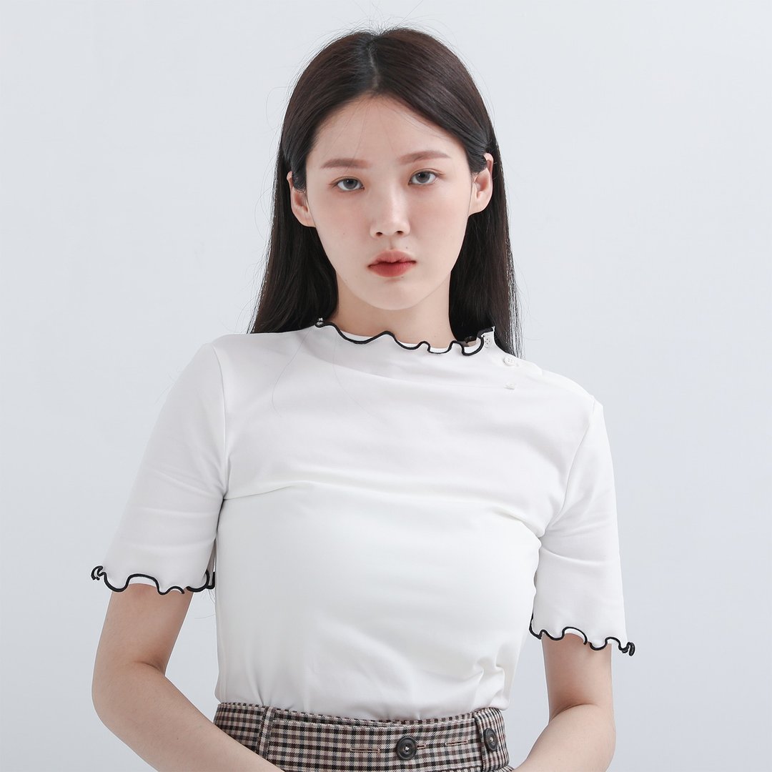 Hua lu_花露合身上衣_22SF005_白 - 女装上衣 - 聚酯纤维 白色
