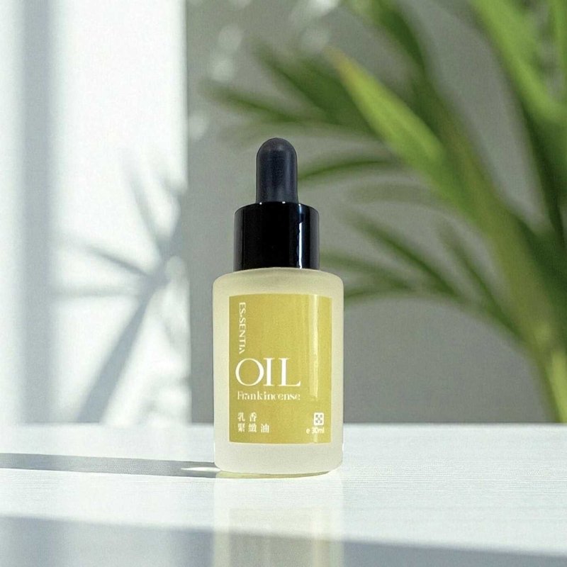 100%植萃精华油【乳香紧致油】保湿抗老修护・护肤油・脸部按摩油 - 精华液/安瓶 - 浓缩/萃取物 透明