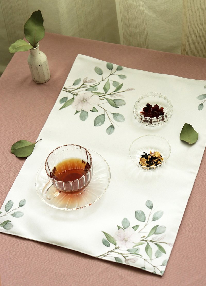 漫步植物园系列 / 花草桌垫 - 小花束款 - 餐垫/桌巾 - 聚酯纤维 白色