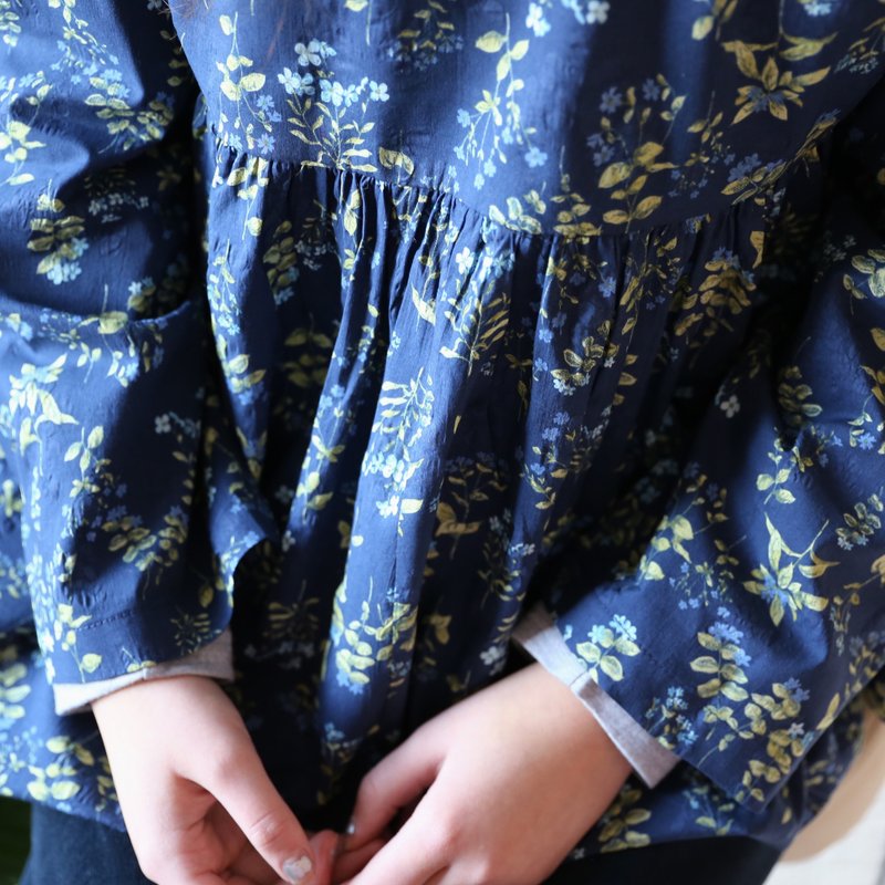 蓝草 北欧风日本进口盐缩泡泡纯棉碎花衬衣 - 女装衬衫 - 棉．麻 