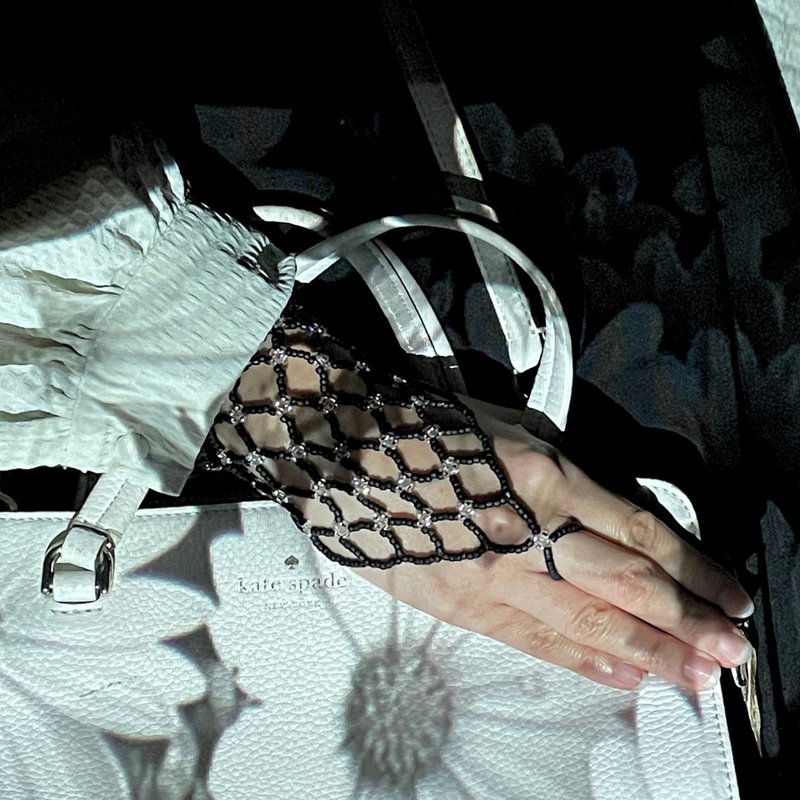 黑银复古花边手套 - 手套 - 塑料 黑色