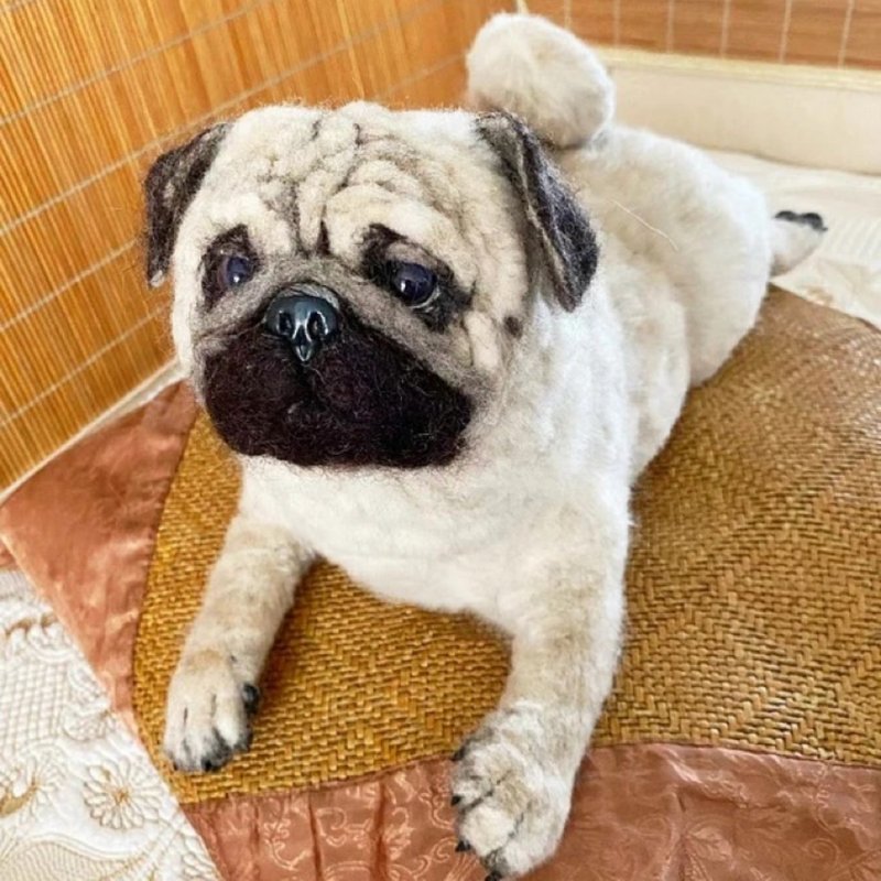 客制化逼真犬 羊毛毡 巴哥犬  宠物 娃娃 定制 手工 狗狗猫咪 128 - 玩具 - 羊毛 多色