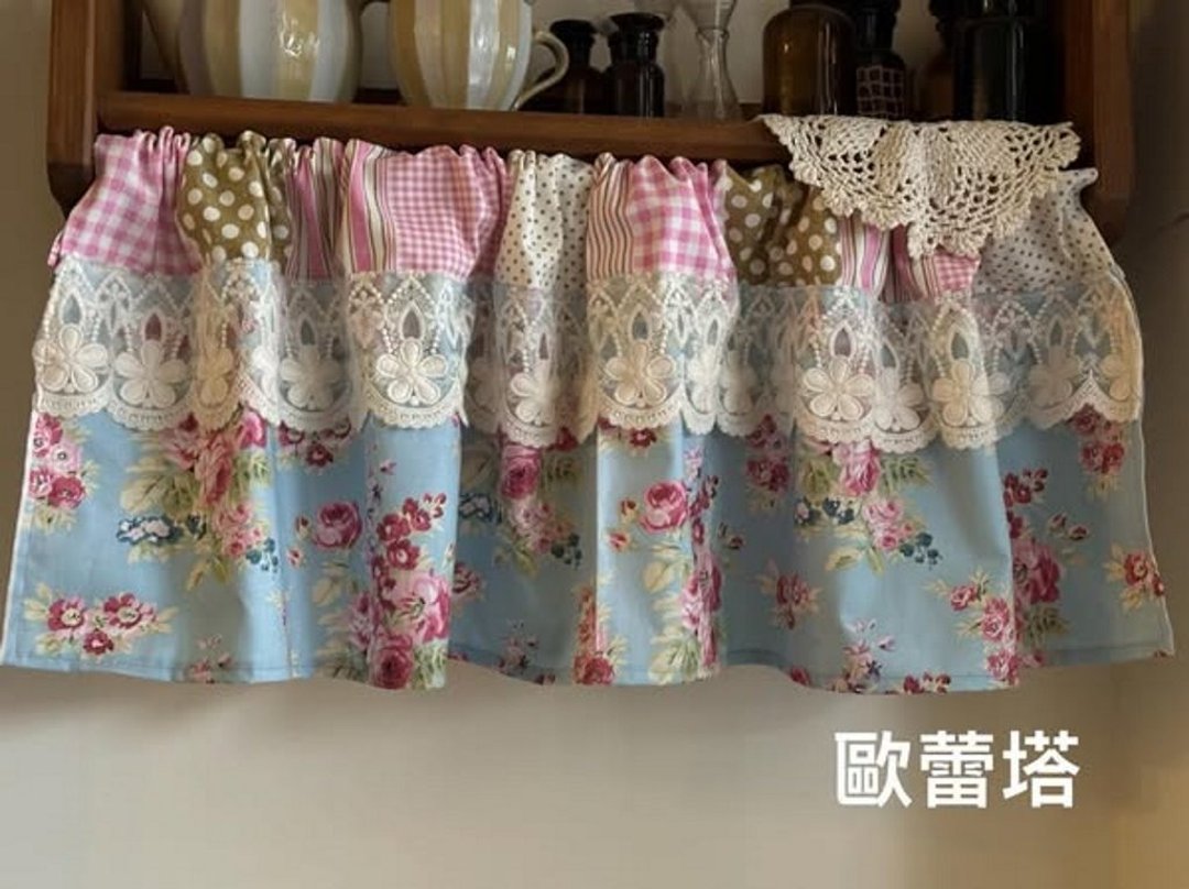 欧蕾塔手做**篮底花拼接格蕾丝手作短帘 - 门帘/门牌 - 棉 蓝色