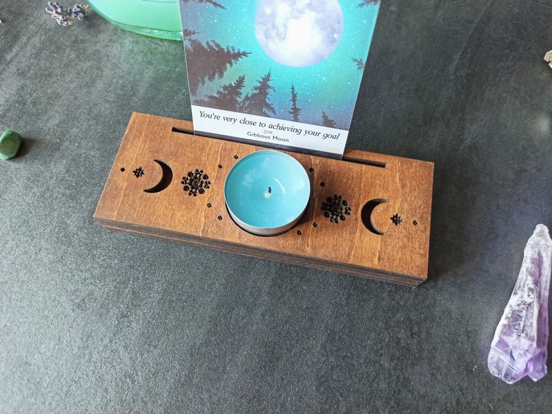 Oracle / tarot card display / tealight holder . Moon phases altar space decor - 摆饰 - 木头 咖啡色